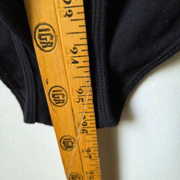 EUC AMERICAN APPAREL BLACK DEEP SURPLICE V NECK LONGSLEEVES BODYSUIT SZ M - Picture 13 of 13